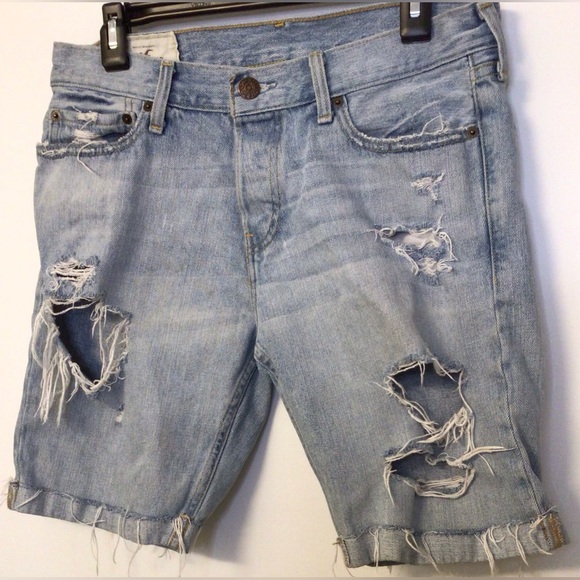 Hollister distressed shorts size 32 - Picture 3 of 5
